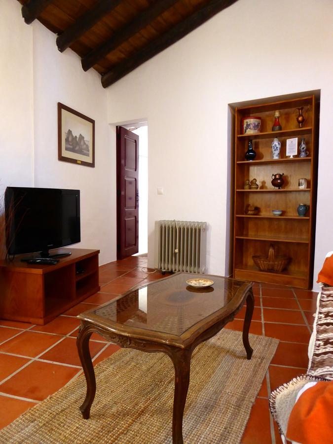 Monte Do Laranjal Hotel Монсарас Екстериор снимка